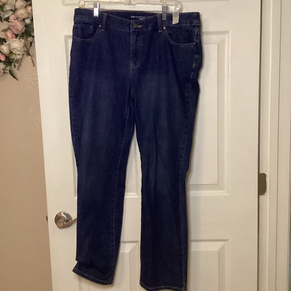 Chico’s Straight Leg Jeans size 1.5 - Picture 1 of 3